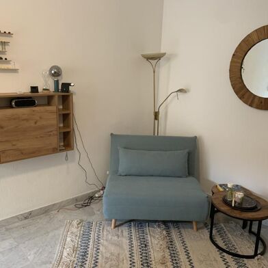 Appartement 2 pièces 710 €