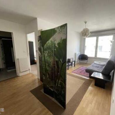 Appartement 2 pièces 1210 €