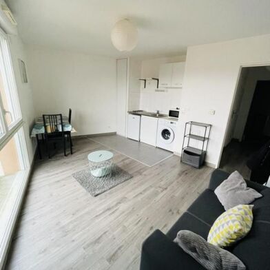 Appartement 1 pièces 490 €