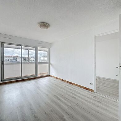 Appartement 2 pièces 730 €