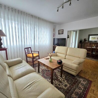 Appartement 4 pièces 145520 €