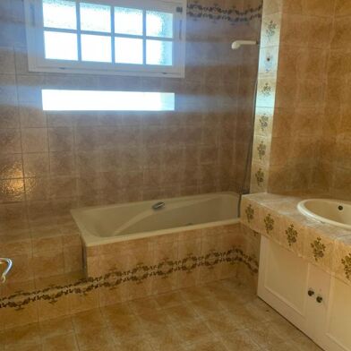 Maison 5 pièces 640500 €