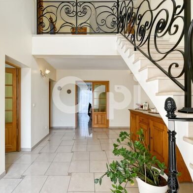 Maison 7 pièces 630000 €