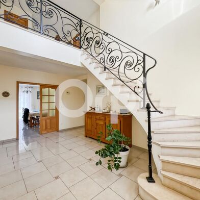 Maison 7 pièces 630000 €