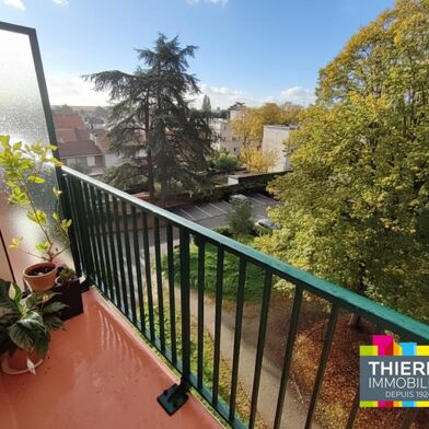 Appartement 3 pièces 222600 €