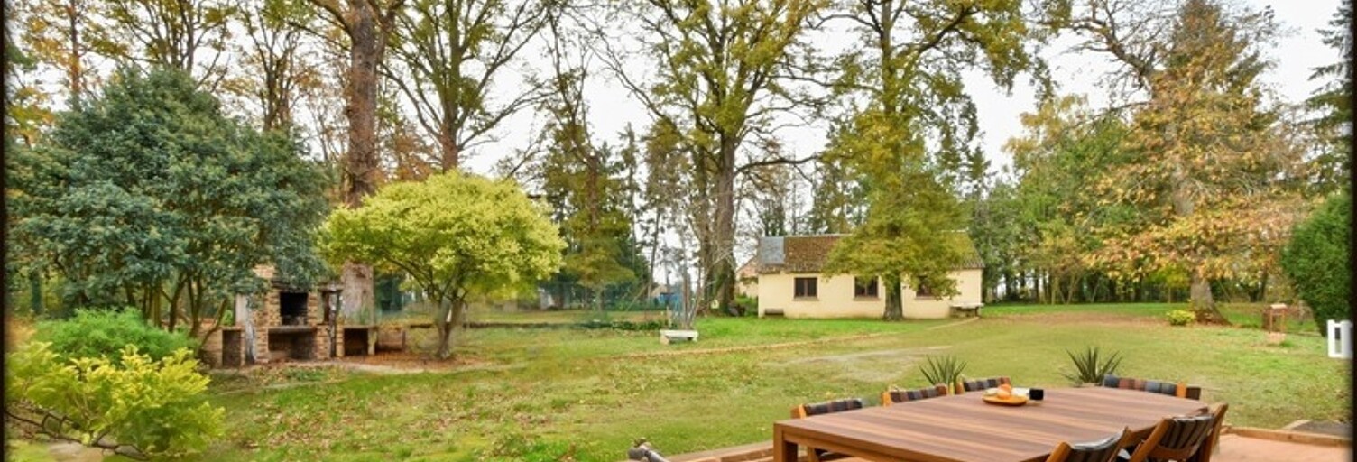 Maison 9 Pièces 153 m² à vendre à Lombron (72450)