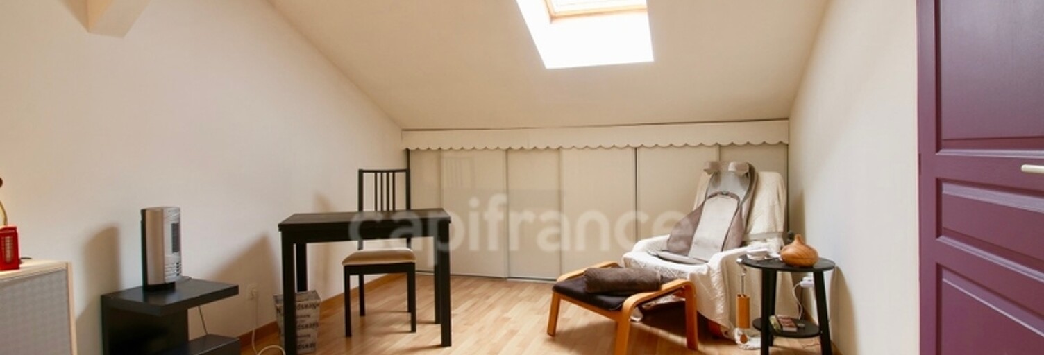 Maison 8 Pièces 200 m² à vendre à Camphin-en-Pévèle (59780)