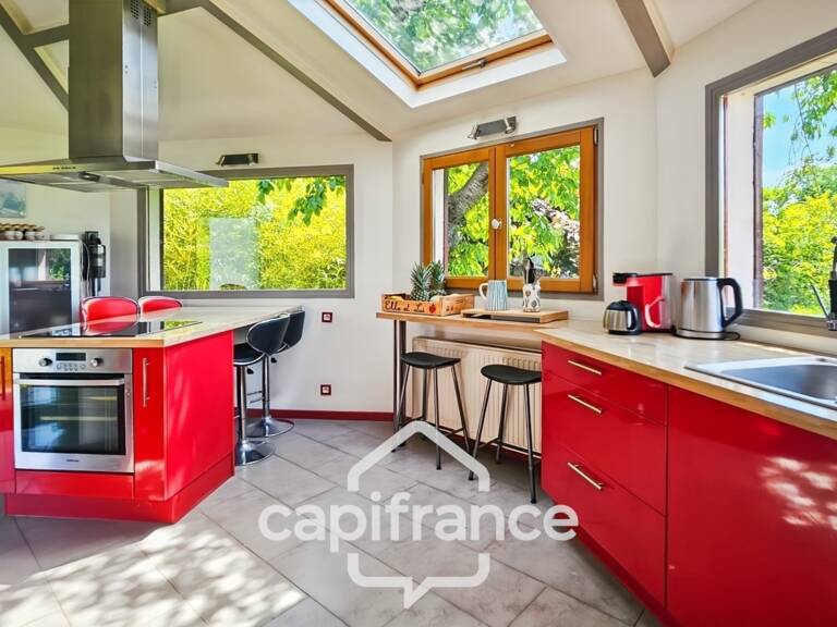 Maison indépendante atypique-sous-sol total- 6 chambres - Jardin - Garage — photo 1