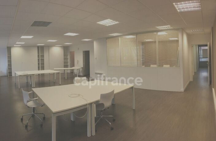 Dpt Nord (59), à vendre ROUBAIX Bureau récent 144m² avec ascenseur,centre-ville, en zone FRANCHE et QQPV, au pied des transports — photo 2