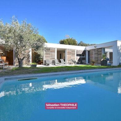 Maison 7 pièces 595500 €