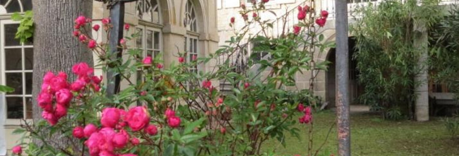 Maison 14 Pièces 338 m² à vendre à Fontenay-le-Comte (85200)