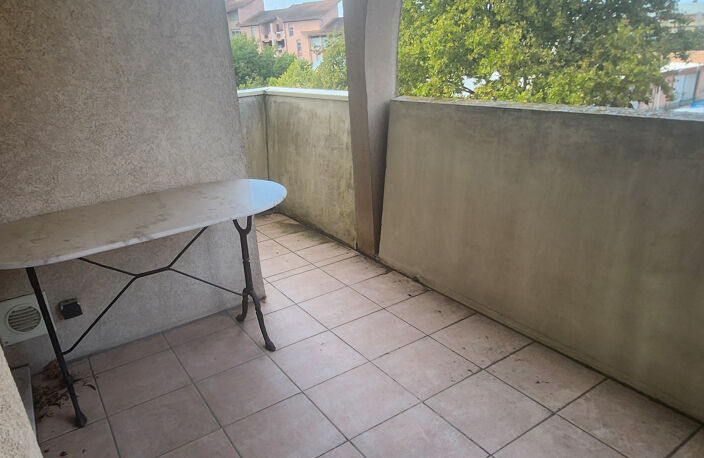 Location appartement 2 pièces 50 m² à Toulouse (31200) — photo 4