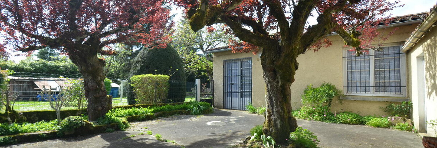 Immeuble  229 m² à vendre à Saint-Louis-en-l'Isle (24400)