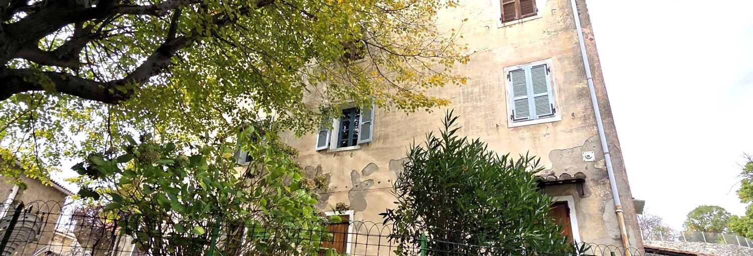 Appartement 4 Pièces 92 m² à vendre à Aullène (20116)