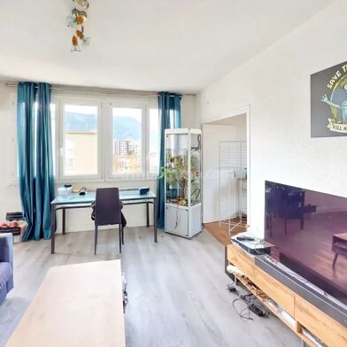 Appartement 4 pièces 127000 €