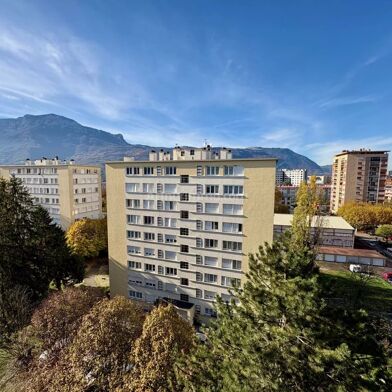 Appartement 4 pièces 109000 €