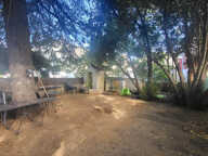 IMMEUBLE DE 2 LOTS AVEC APPARTEMENT ET RESTAURANT — photo 2
