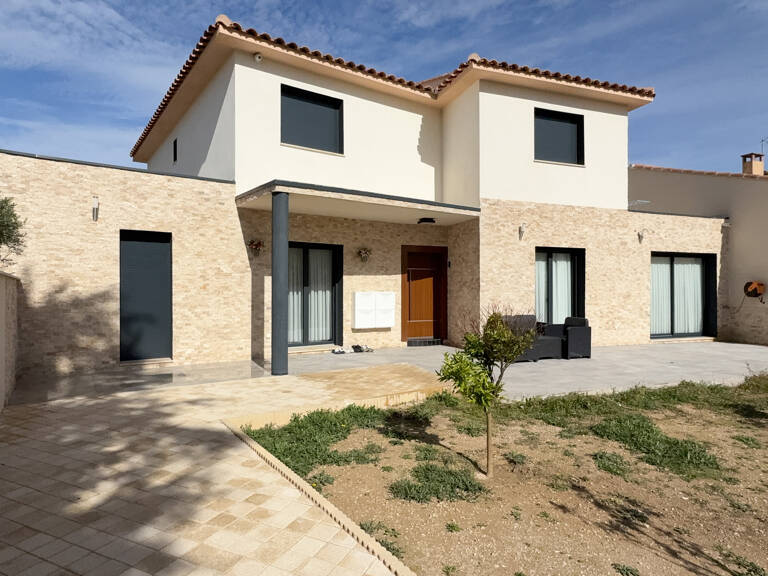 Marignane   Magnifique maison moderne et entièrement rénovée — photo 1