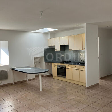 Appartement 3 pièces 525 €