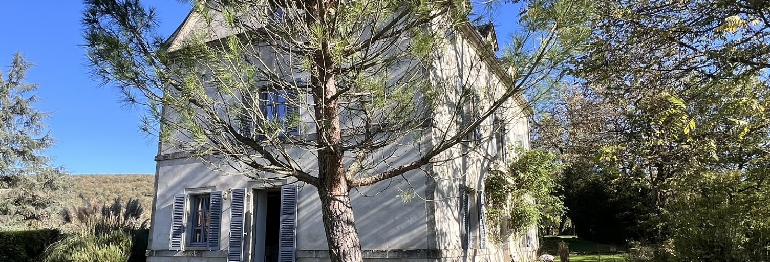 Maison 13 Pièces 600 m² à vendre à Figeac (46100)