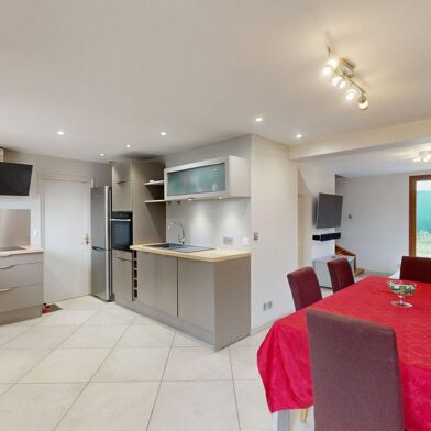 Maison 5 pièces 240000 €