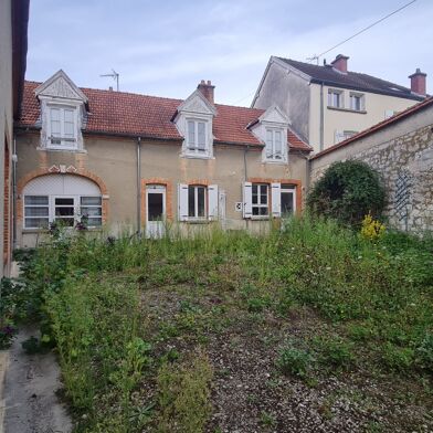 Maison 10 pièces 280000 €