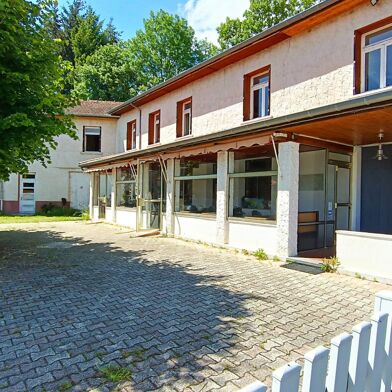 Maison 14 pièces 149000 €