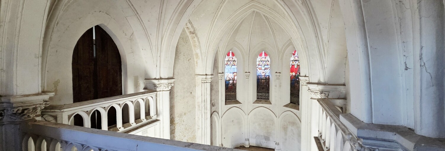 Immeuble  2000 m² à vendre à Mirebeau (86110)