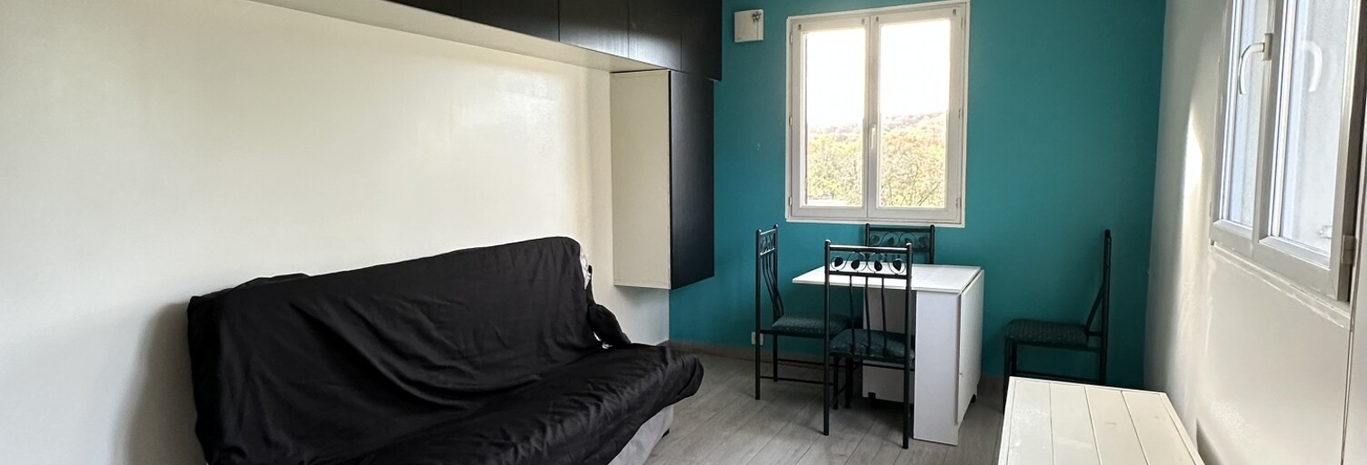 Appartement 1 Pièce 24 m² à vendre à La Ville-du-Bois (91620)