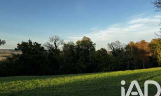 Terrain  1022 m² à vendre à Saint-Bonnet-sur-Gironde (17150)