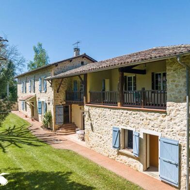 Maison 6 pièces 262400 €