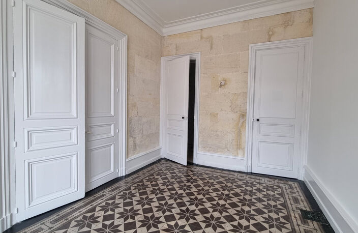 Centre ville de COGNAC (16) — photo 3