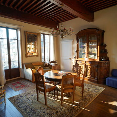 Appartement 3 pièces 234400 €