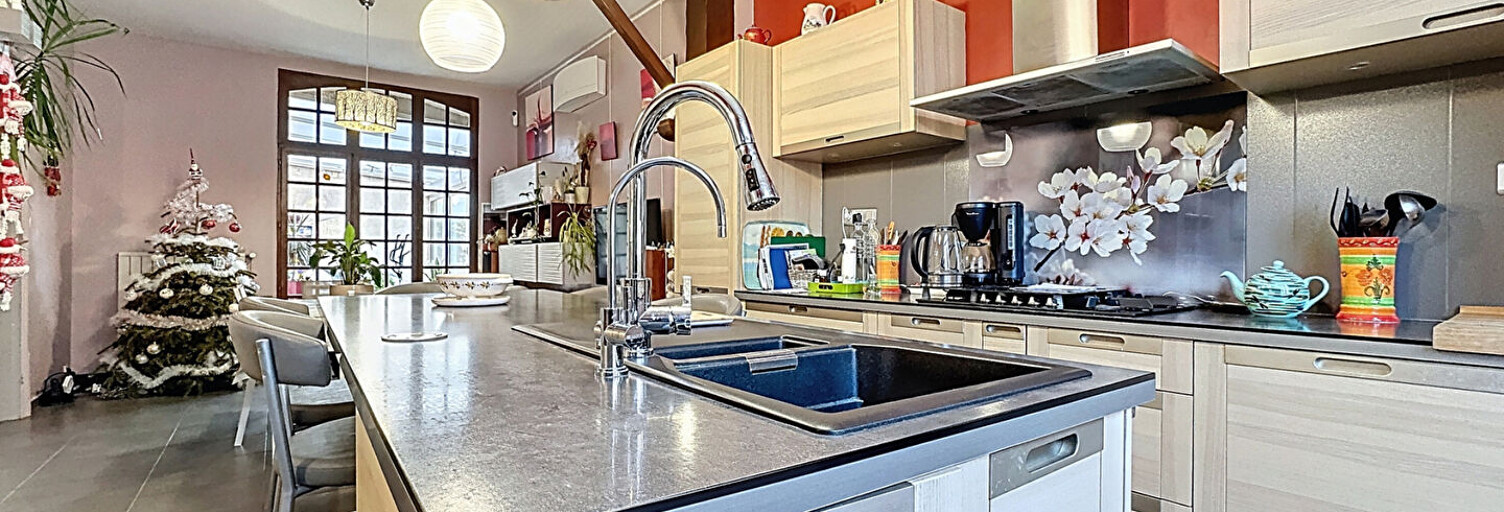 Maison 7 Pièces 151 m² à vendre à Valenciennes (59300)