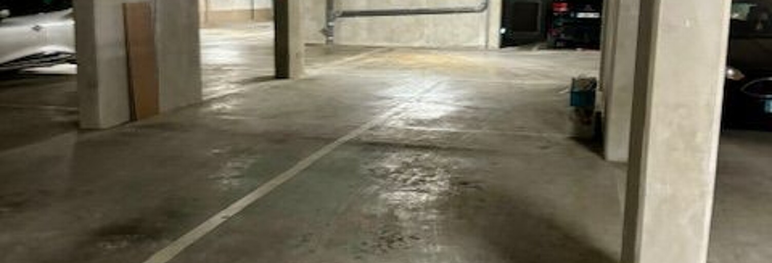 Garage  10 m² à louer à La Colle-sur-Loup (06480)