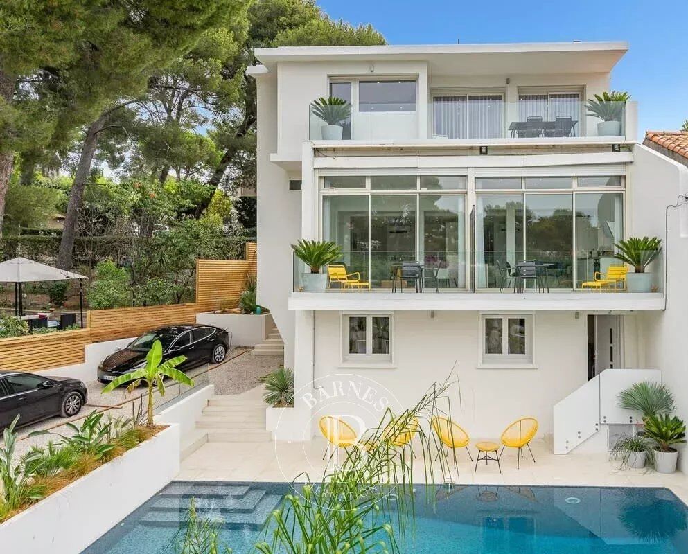 Villa / Maison  T9 à vendre Cassis 13260