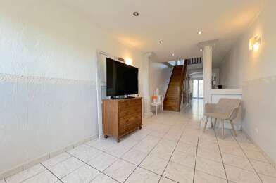 Maison 3 pièces 97390 €