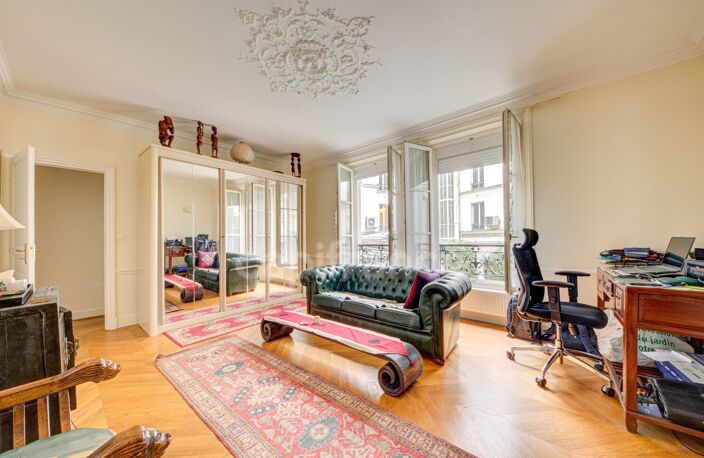 Appartement à vendre 6 pièces PARIS 8EME ARRONDISSEMENT (75) — photo 2