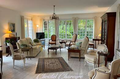 Maison 8 pièces 449350 €