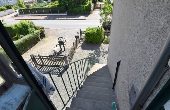 Dpt Nièvre (58), à vendre CERCY LA TOUR appartement T3 — photo 3