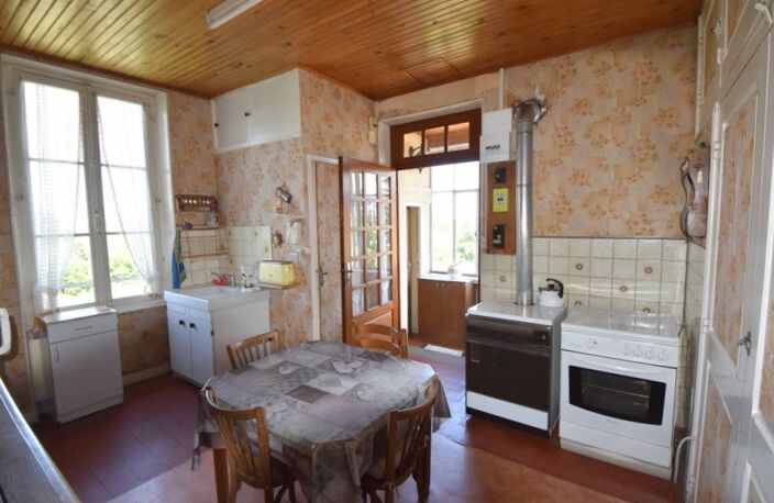 Dpt Nièvre (58), à vendre CERCY LA TOUR appartement T3 — photo 4