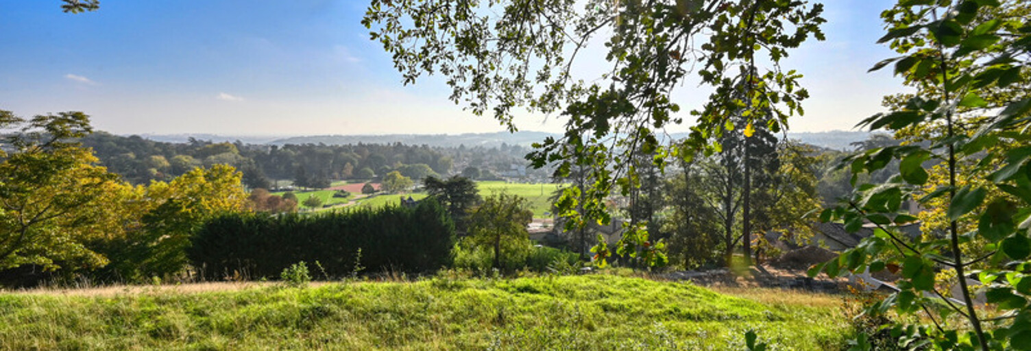 Terrain  1200 m² à vendre à Saint-Genis-Laval (69230)