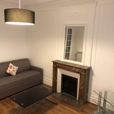 Appartement 3 pièces 2350 €