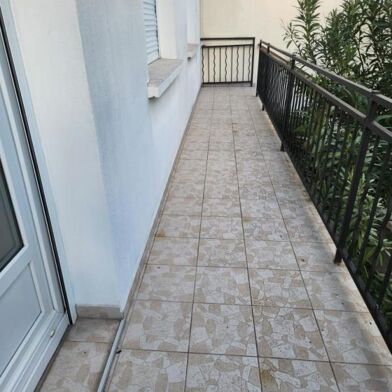 Appartement 4 pièces 1240 €