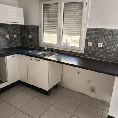 Appartement 3 pièces 995 €