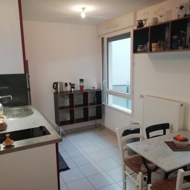 Appartement 1 pièces 880 €