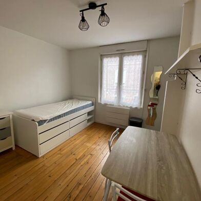 Appartement 1 pièces 480 €