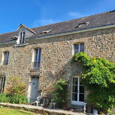 Maison 8 pièces 226840 €