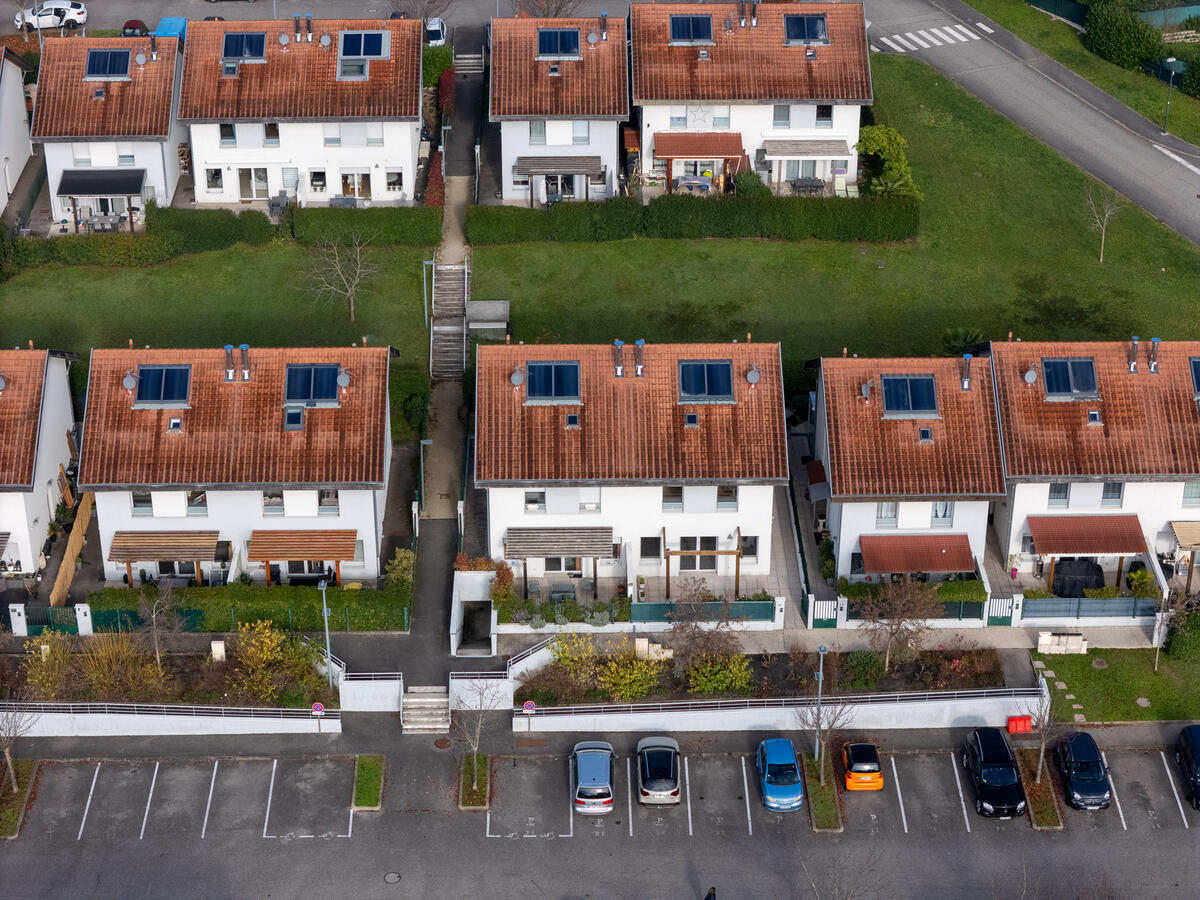 Villa / Maison  T6 à vendre Chevry 01170