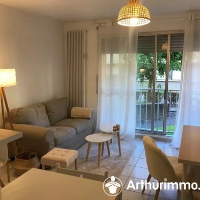 Appartement 2 pièces 530 €